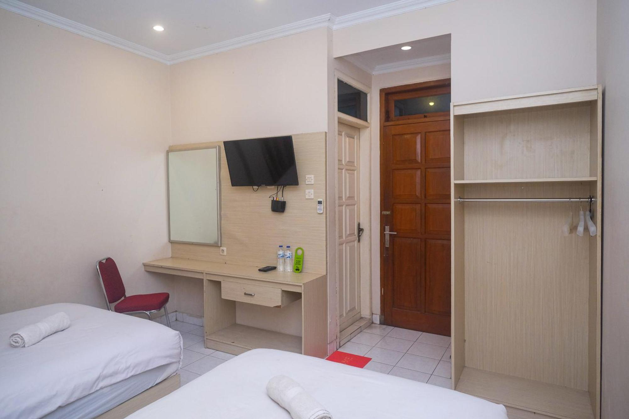 Urbanview Hotel Pondok Anggun Yogyakarta By Reddoorz Maguwo Eksteriør bilde
