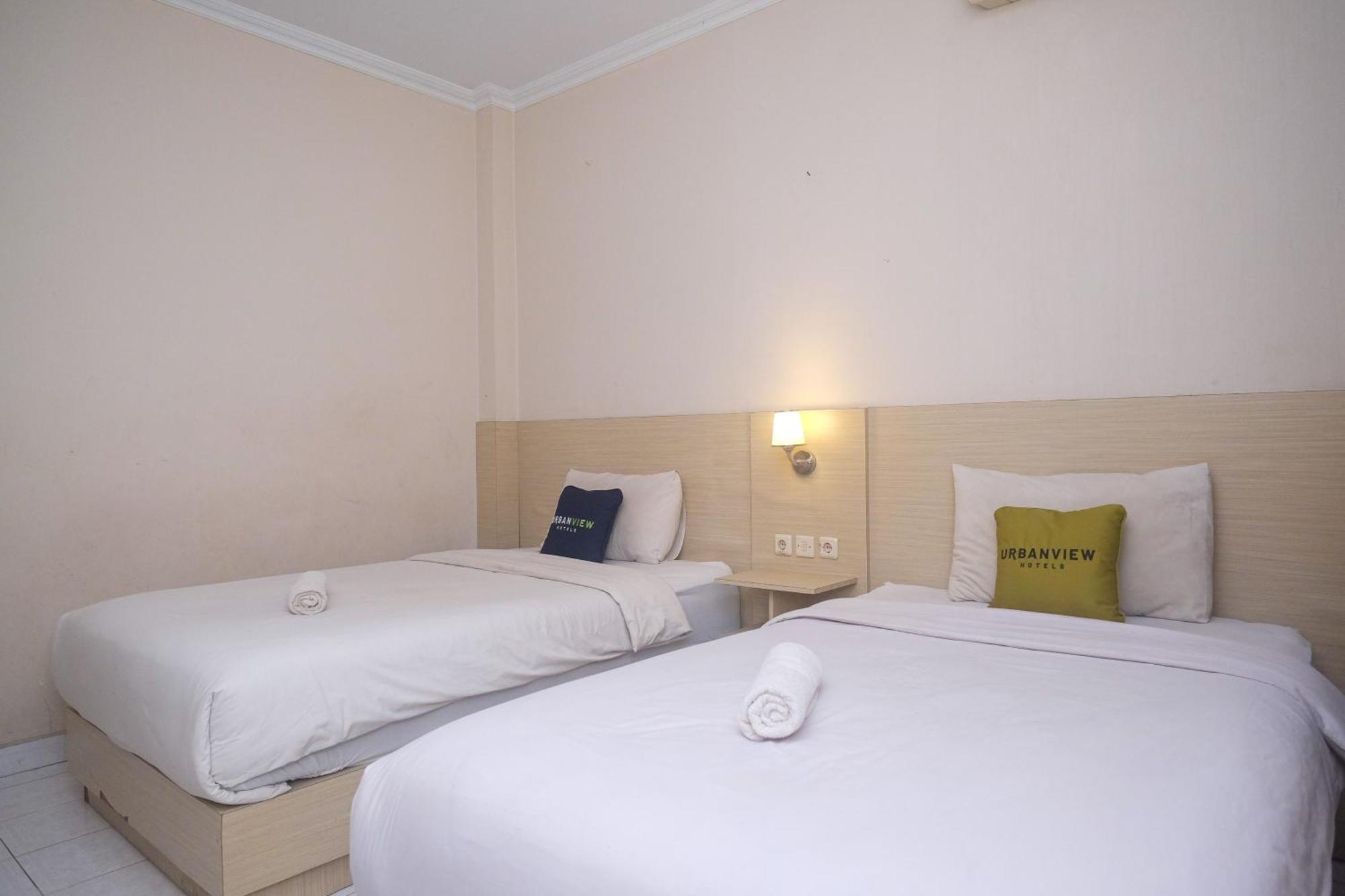 Urbanview Hotel Pondok Anggun Yogyakarta By Reddoorz Maguwo Eksteriør bilde
