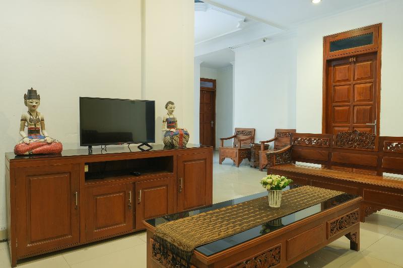 Urbanview Hotel Pondok Anggun Yogyakarta By Reddoorz Maguwo Eksteriør bilde
